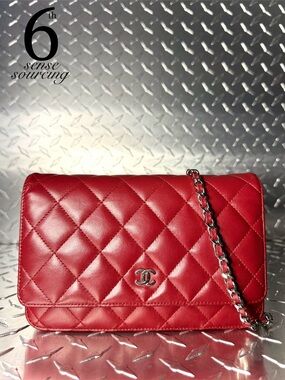 Chanel Classic Lambskin Quilted Wallet On Chain in Red